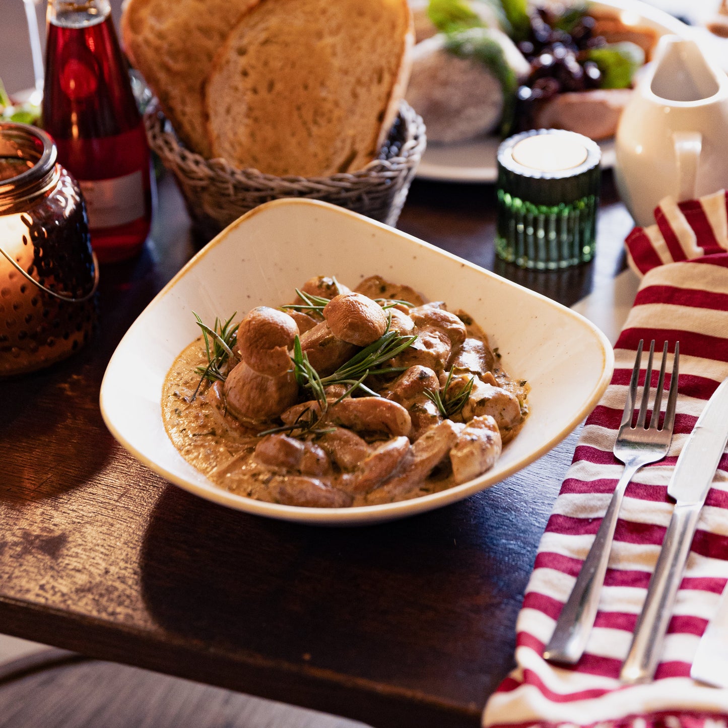 Borowiki w sosie śmietanowym (vege)