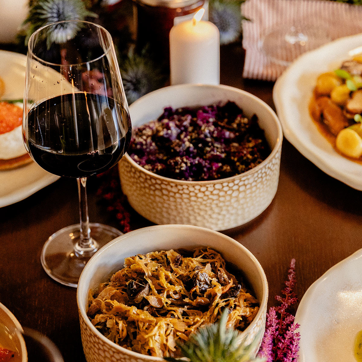 Kapusta modra z jabłkiem i czarną porzeczką (vege)